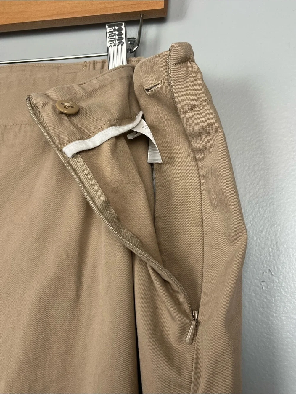 Talbots khaki Heritage side zip capri length pants, 20W petite.